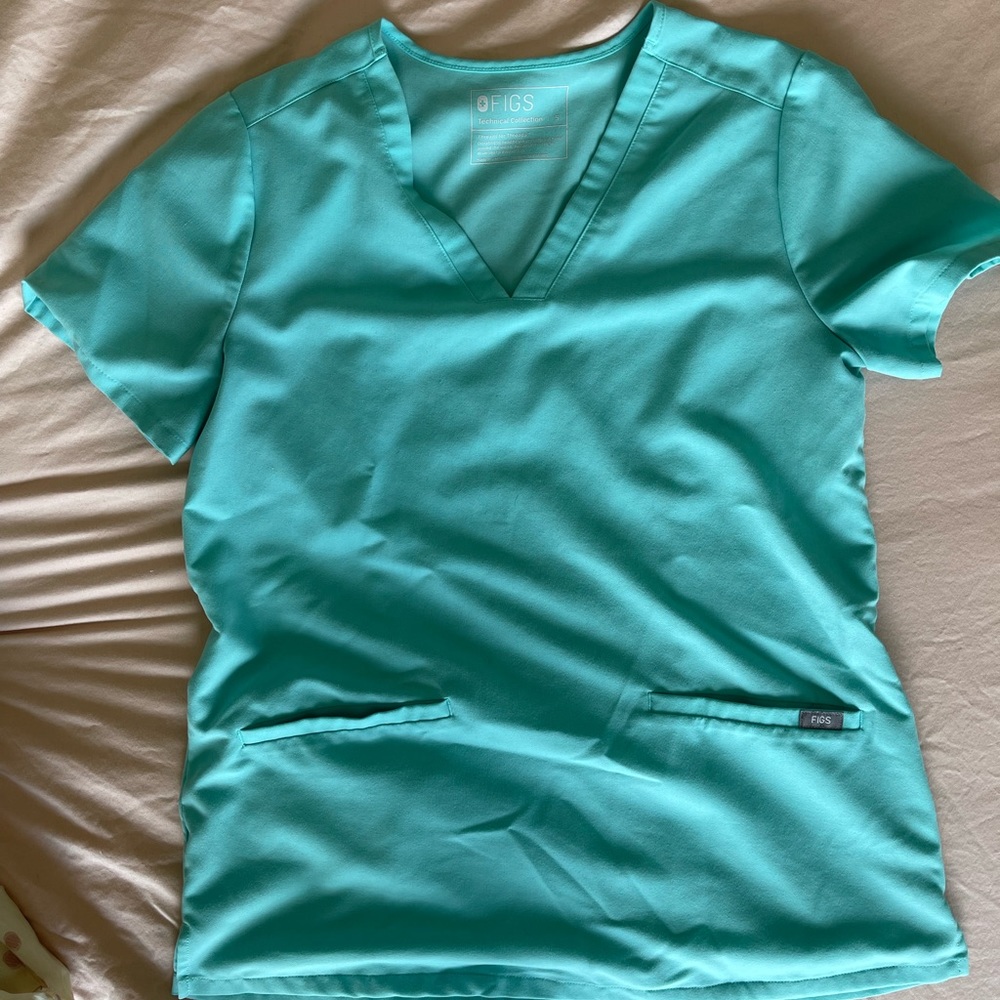 Figs scrubs